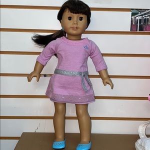 American girl doll (good condition)